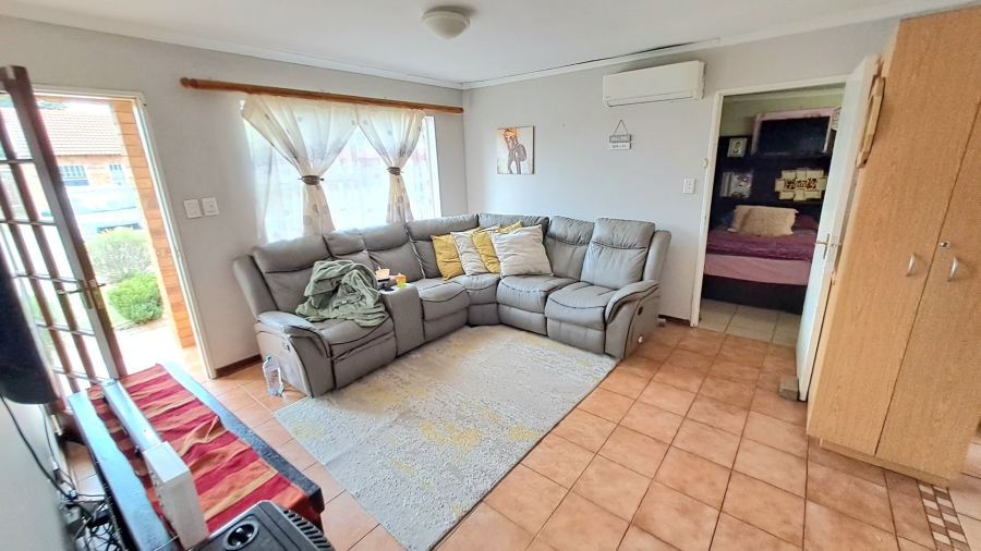 3 Bedroom Property for Sale in Universitas Free State